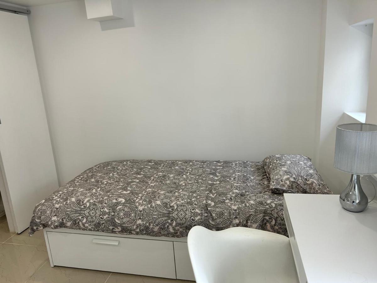 14m2 Massy (Essonne)